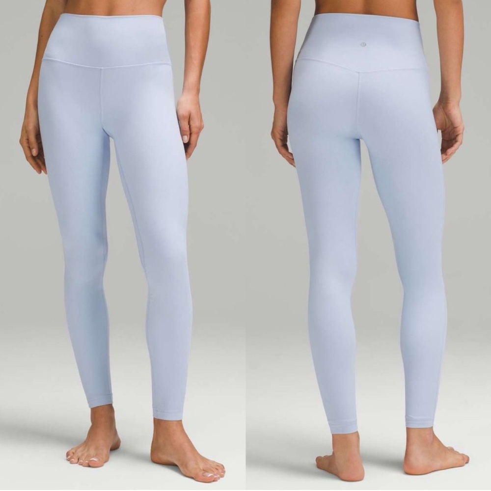 Lululemon Align High-Rise Pant 25"
Blue Linen sz 4